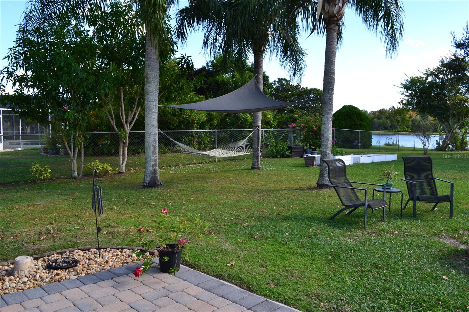 Image 23 of 45 For 3780 Fountainbleu Boulevard