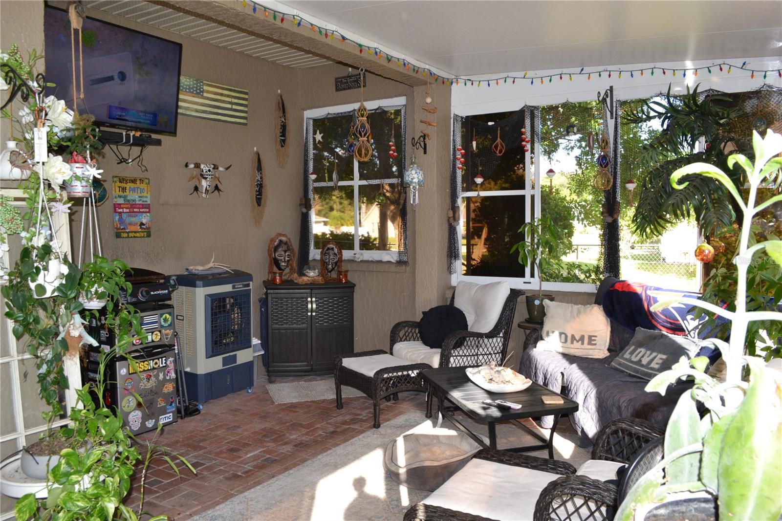 Image 34 of 45 For 3780 Fountainbleu Boulevard