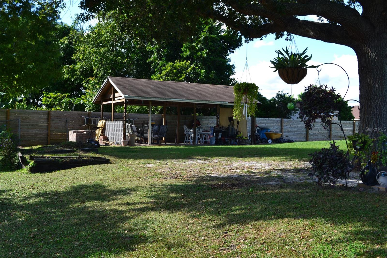 Image 40 of 45 For 3780 Fountainbleu Boulevard