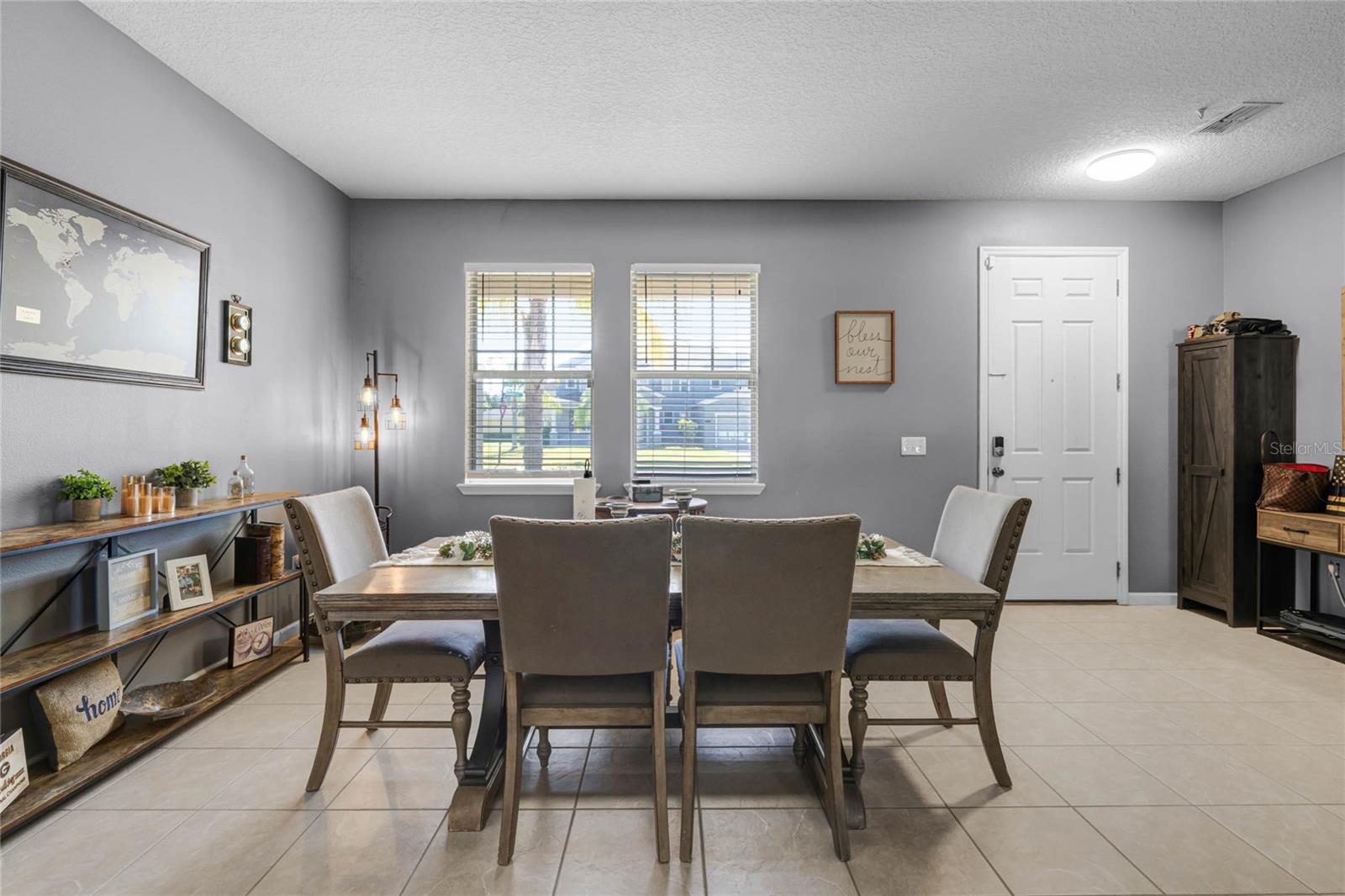 Image 5 of 33 For 199 Boysenberry Lane