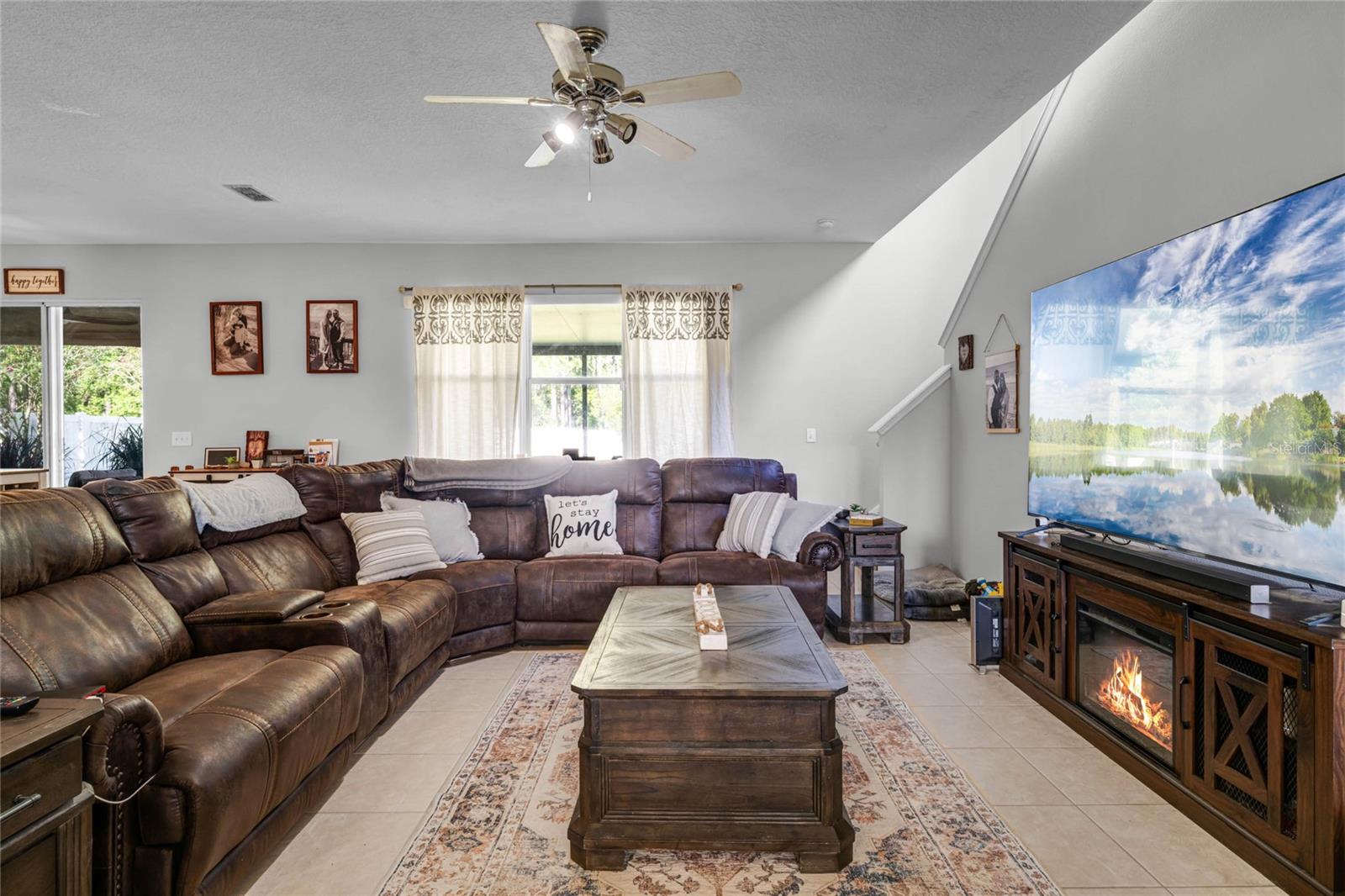 Image 6 of 33 For 199 Boysenberry Lane