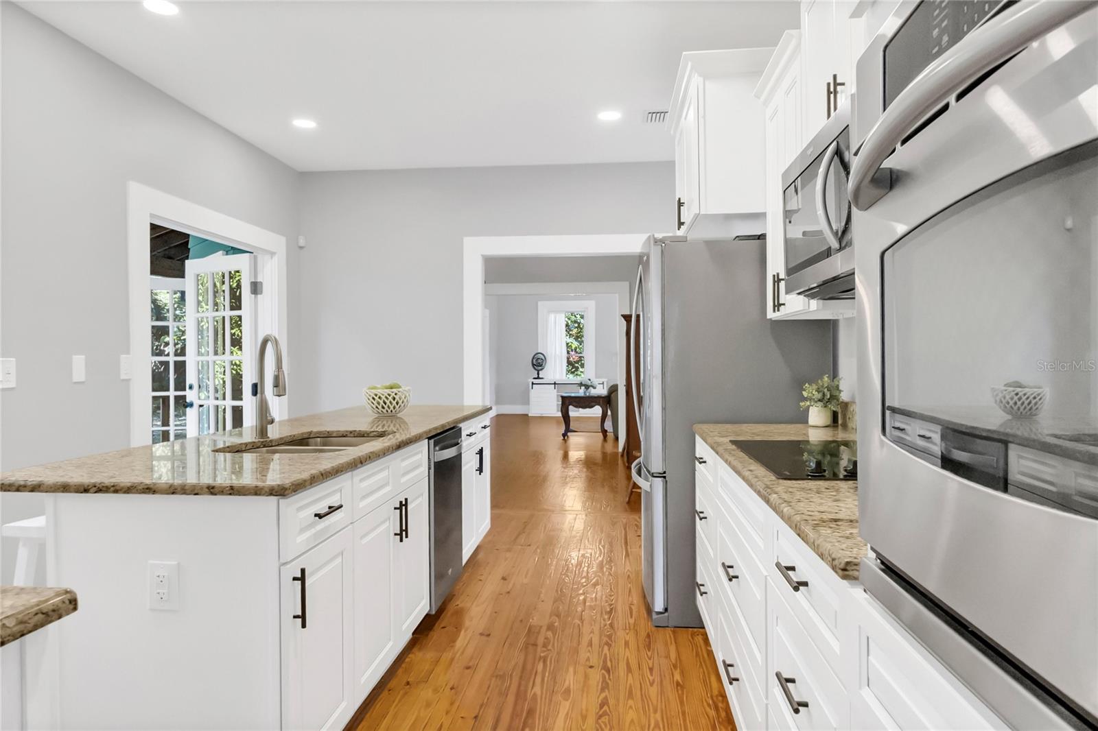 Image 11 of 38 For 299 4th Avenue