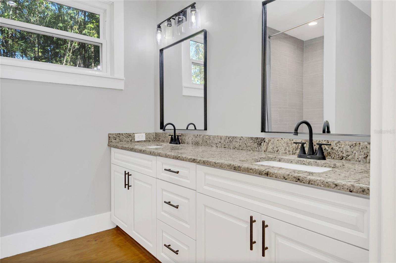 Image 13 of 38 For 299 4th Avenue