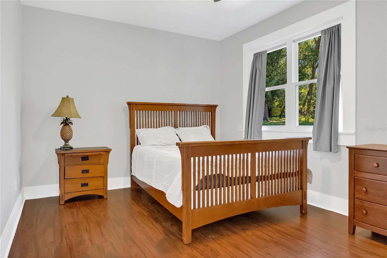 Image 18 of 38 For 299 4th Avenue