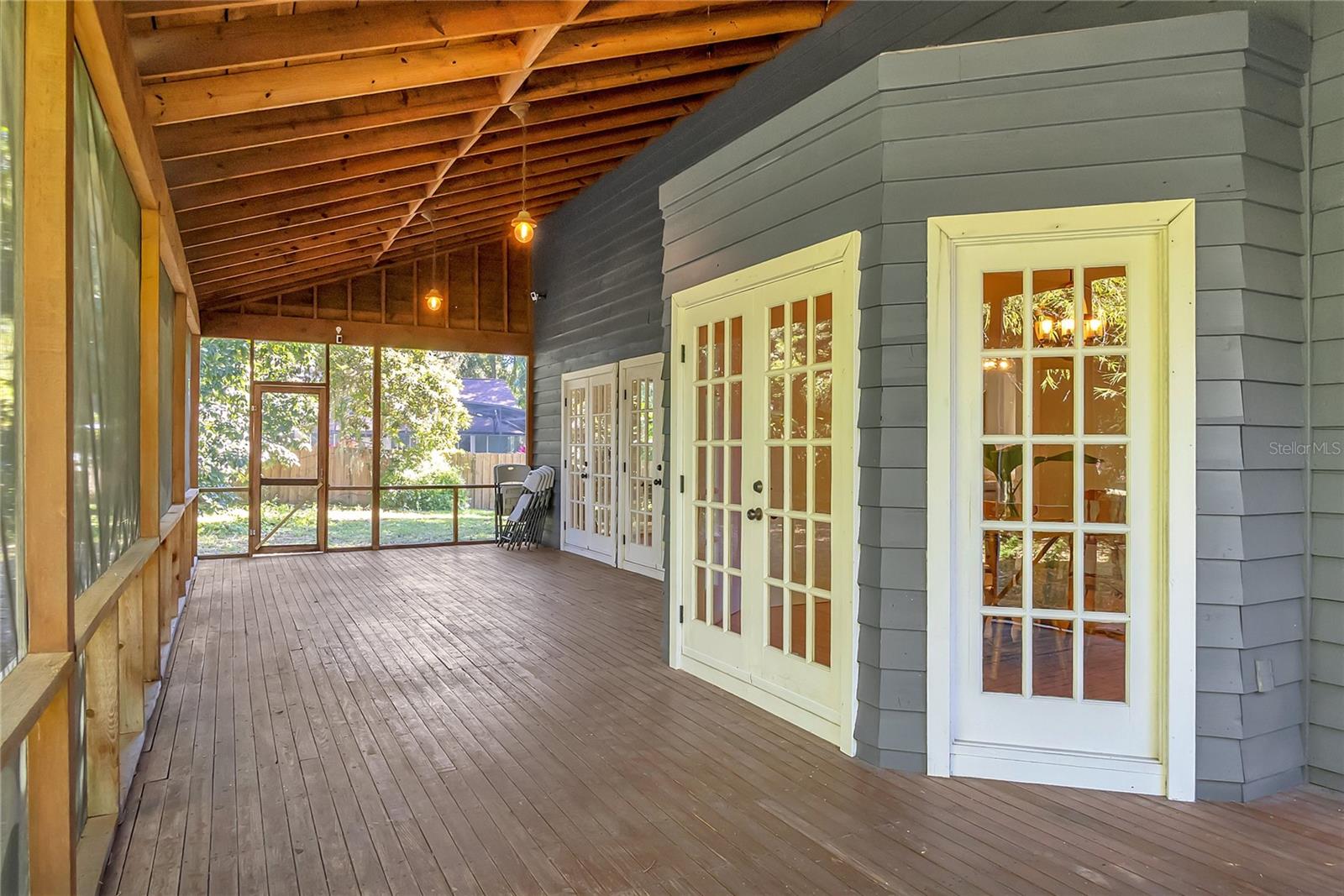 Image 22 of 38 For 299 4th Avenue