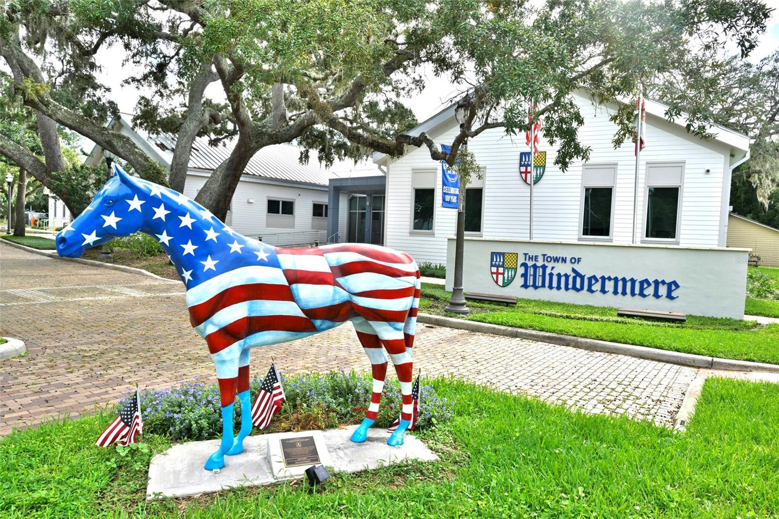 Image 28 of 38 For 299 4th Avenue