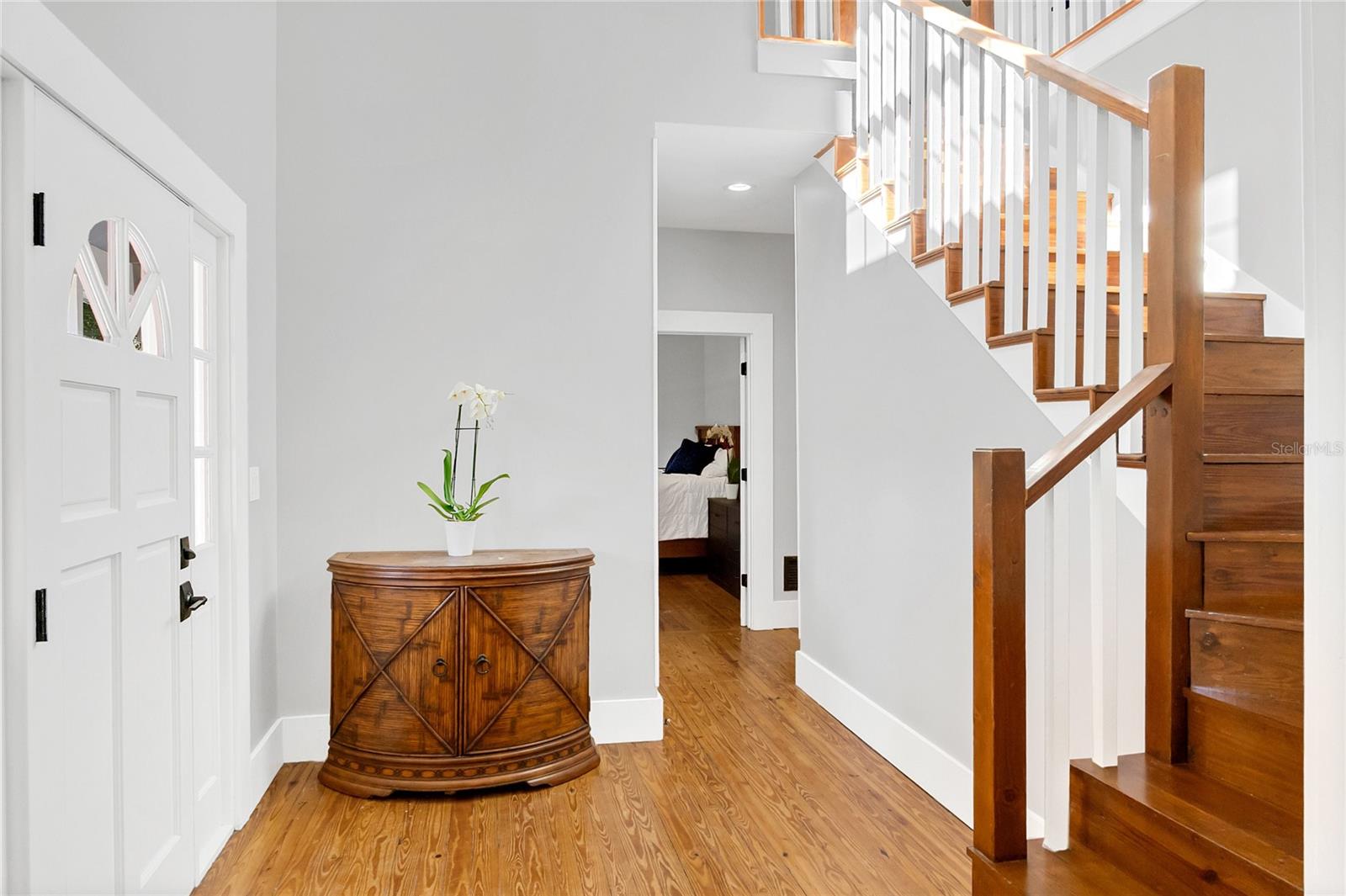 Image 6 of 38 For 299 4th Avenue