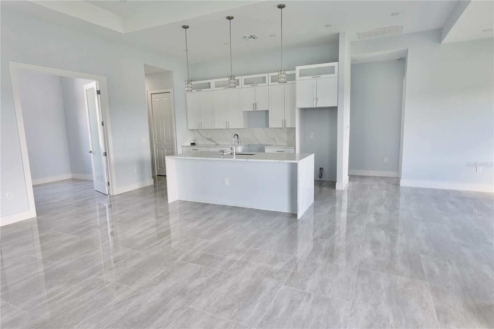 Image 13 of 51 For 224 Preston Street