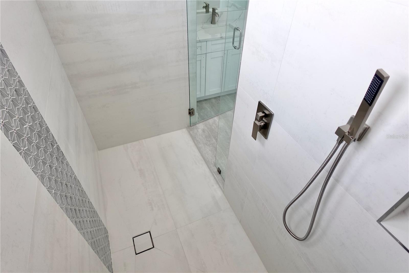 Image 37 of 51 For 224 Preston Street