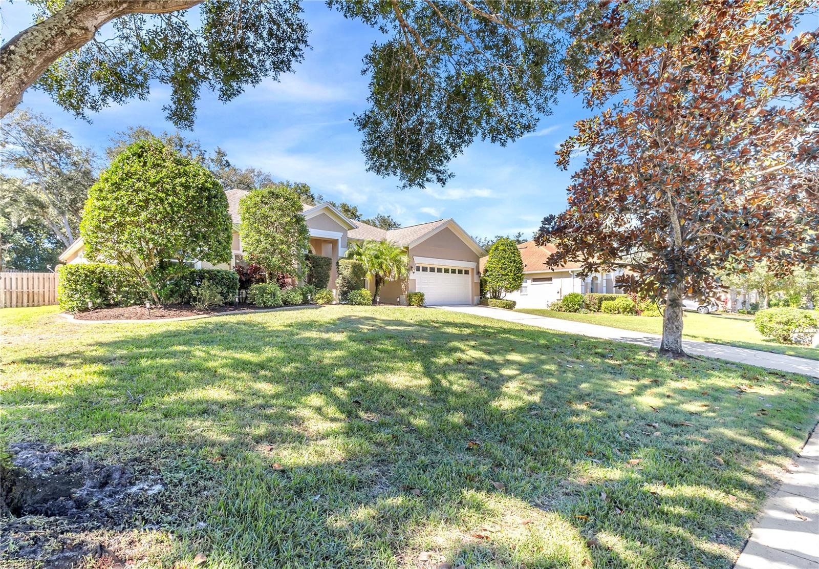 Image 3 of 57 For 657 Mount Stirling Avenue