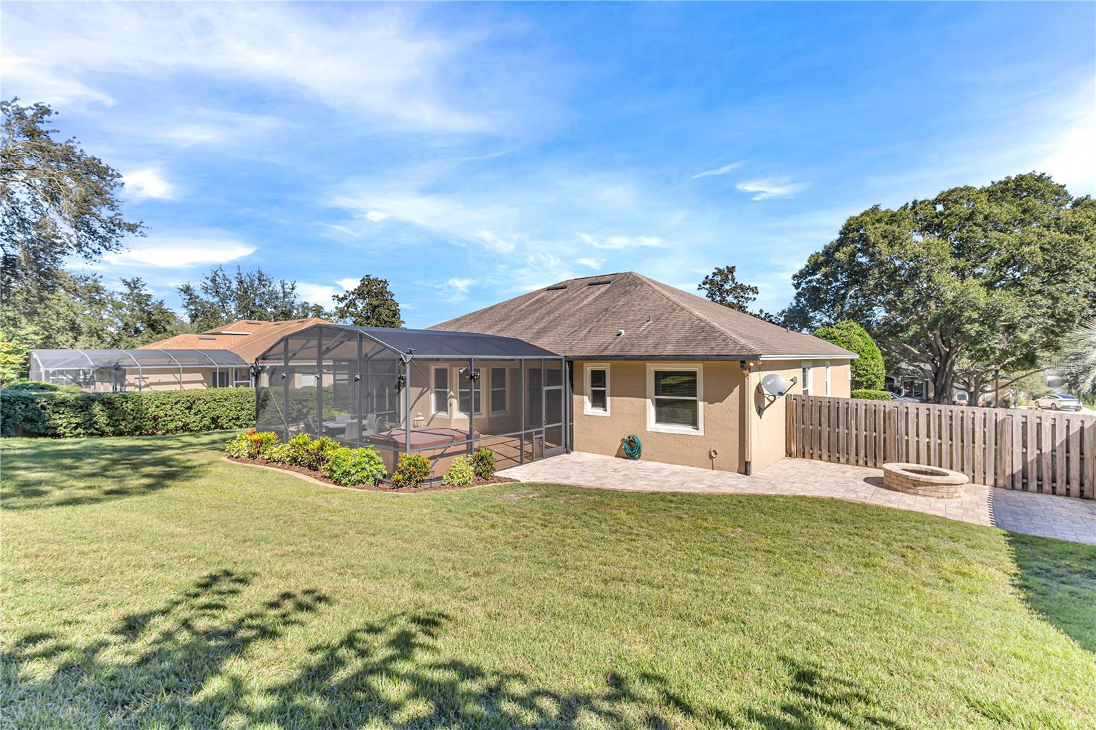 Image 35 of 57 For 657 Mount Stirling Avenue