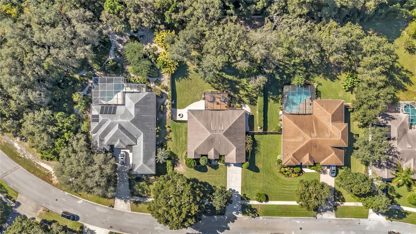 Image 49 of 57 For 657 Mount Stirling Avenue