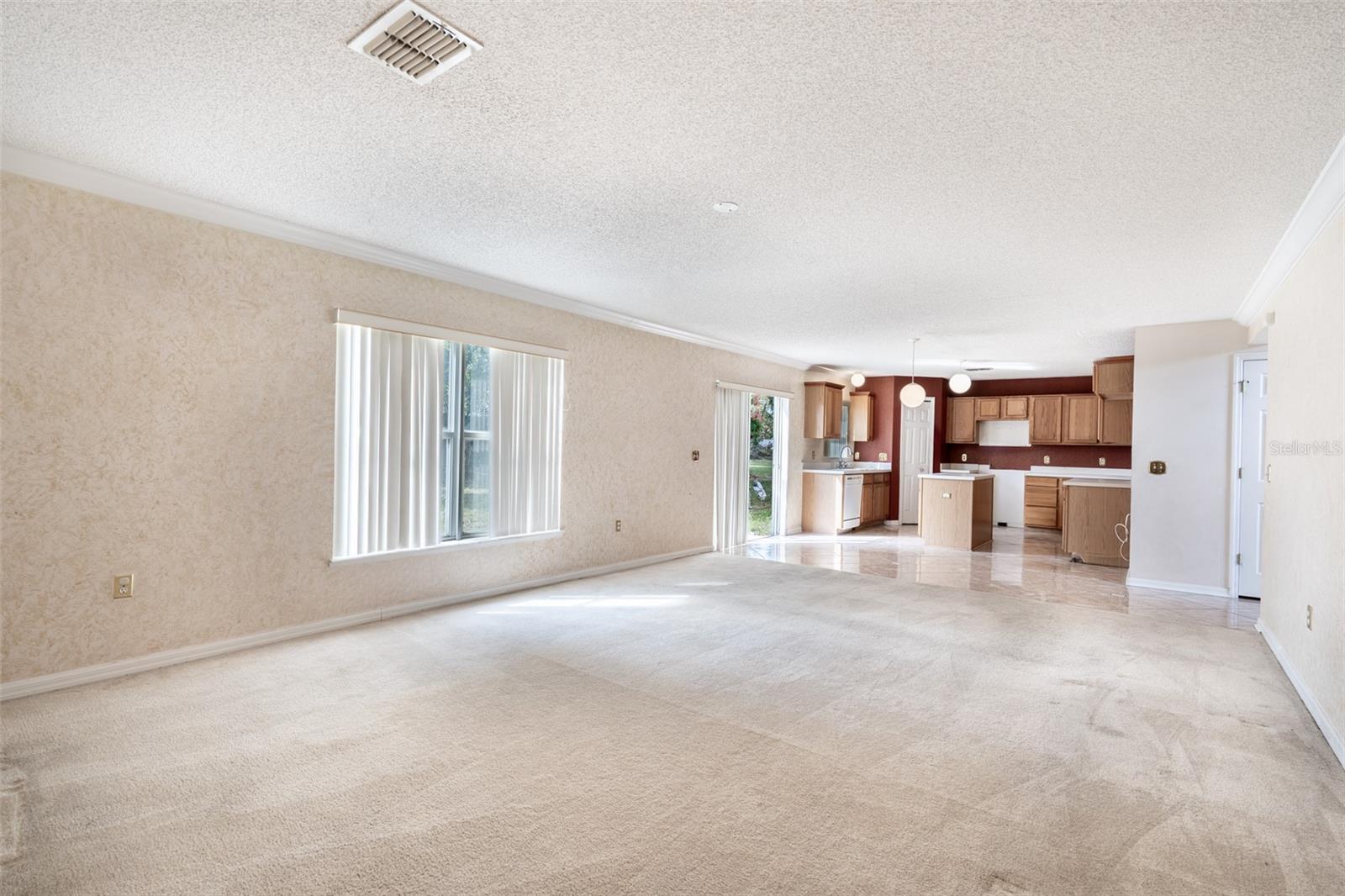 Image 12 of 27 For 5172 Laval Drive