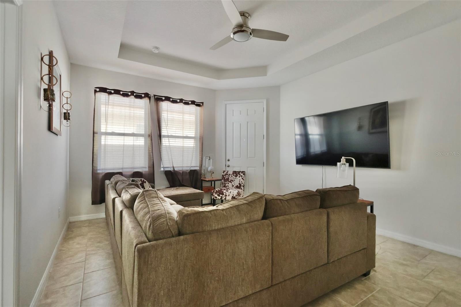 Image 15 of 32 For 1820 Veterans Drive