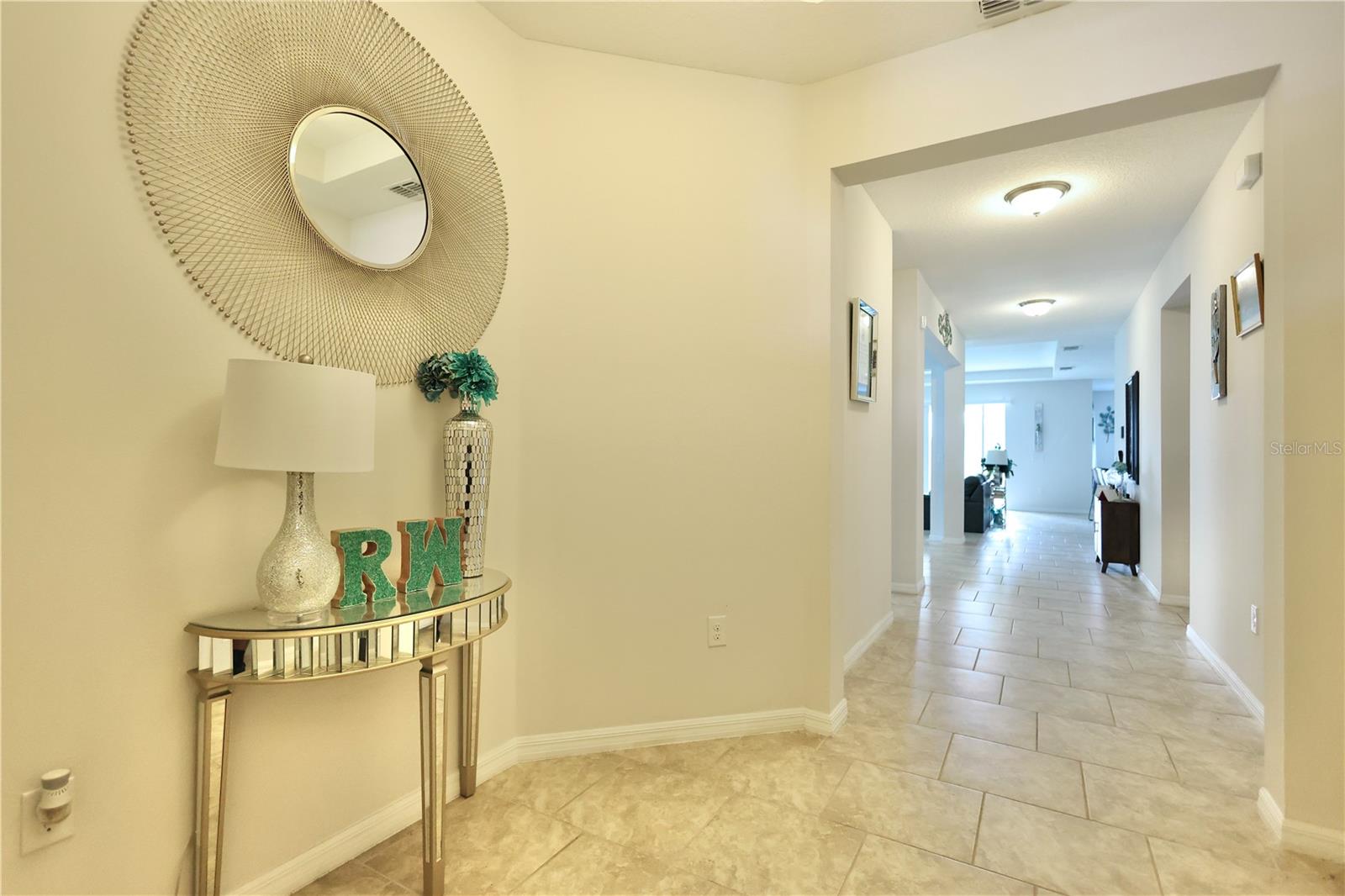 Image 18 of 32 For 1820 Veterans Drive