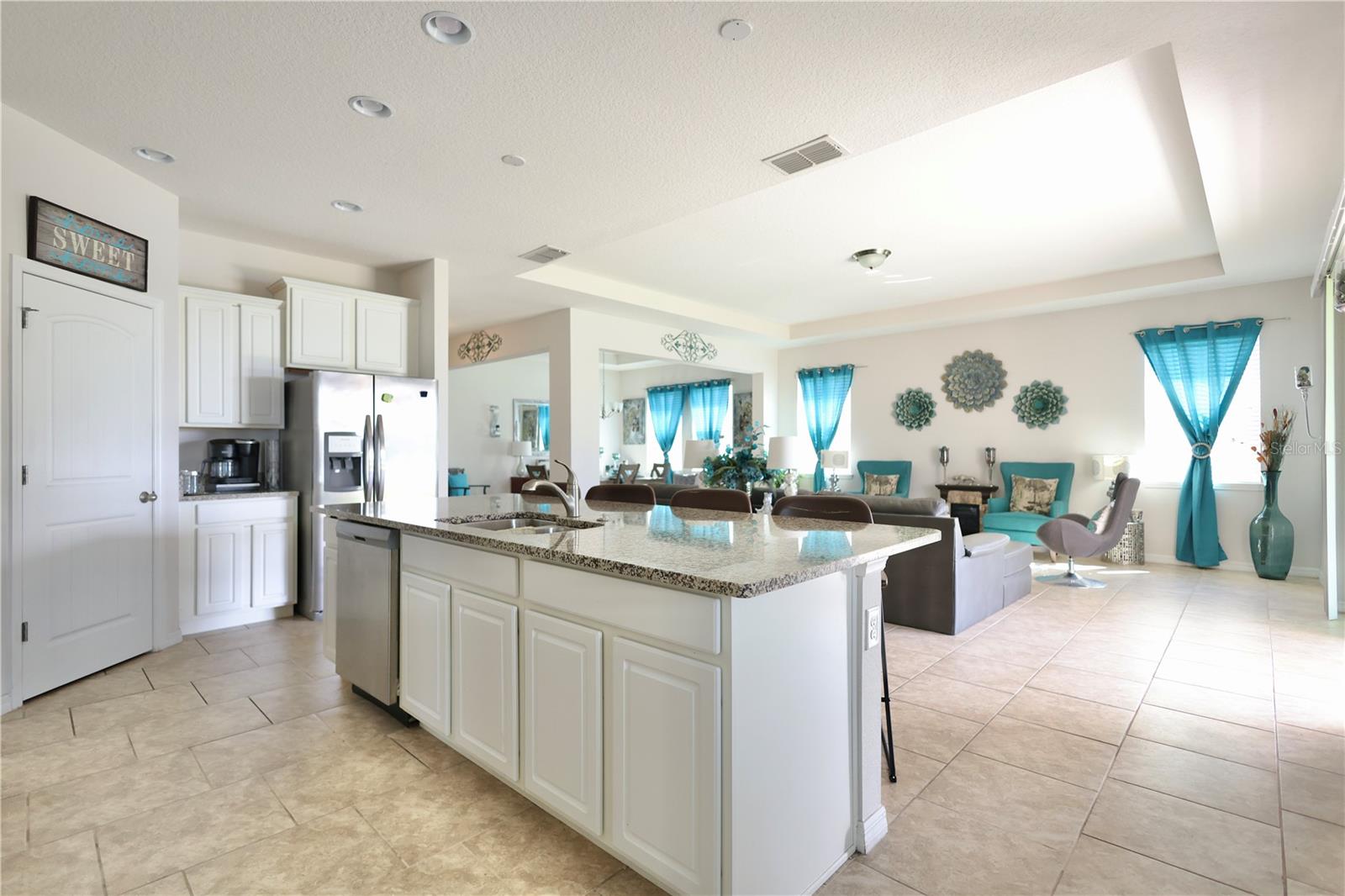 Image 7 of 32 For 1820 Veterans Drive