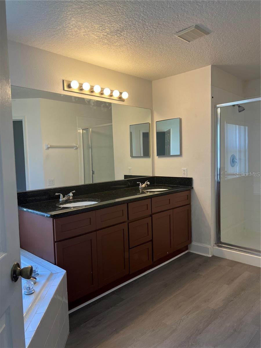 Image 18 of 35 For 3257 Falcon Point Drive