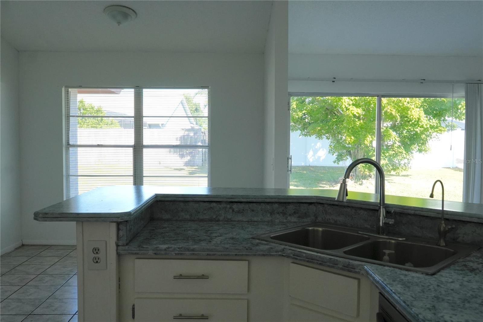 Image 10 of 30 For 12035 Saffron Court