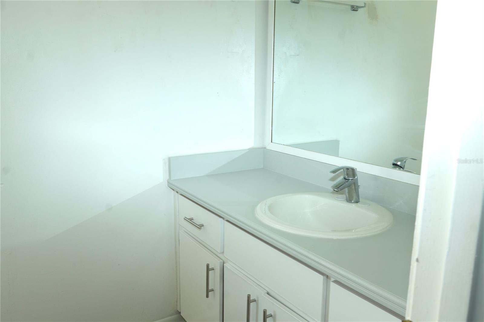 Image 21 of 30 For 12035 Saffron Court