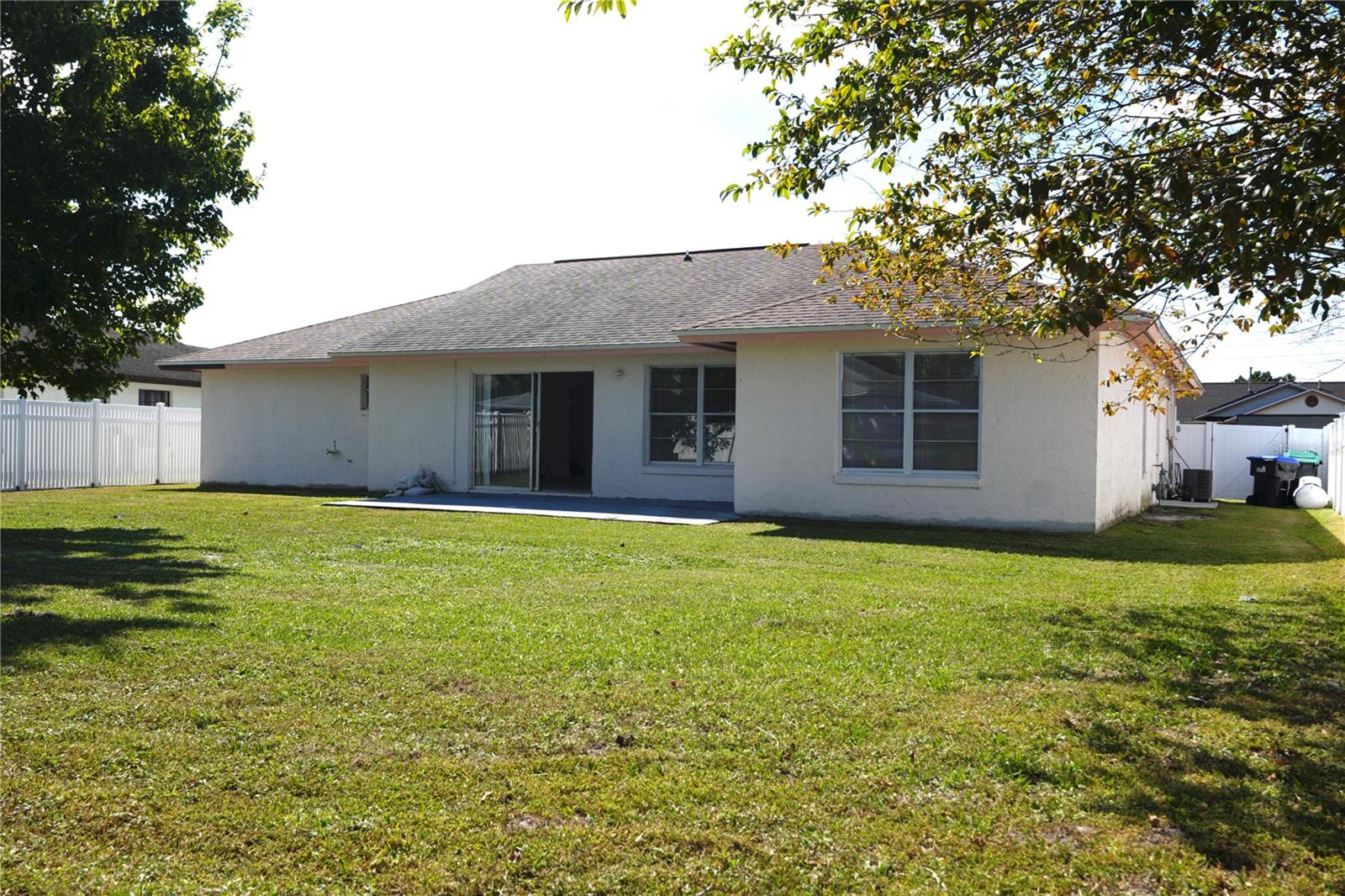 Image 24 of 30 For 12035 Saffron Court