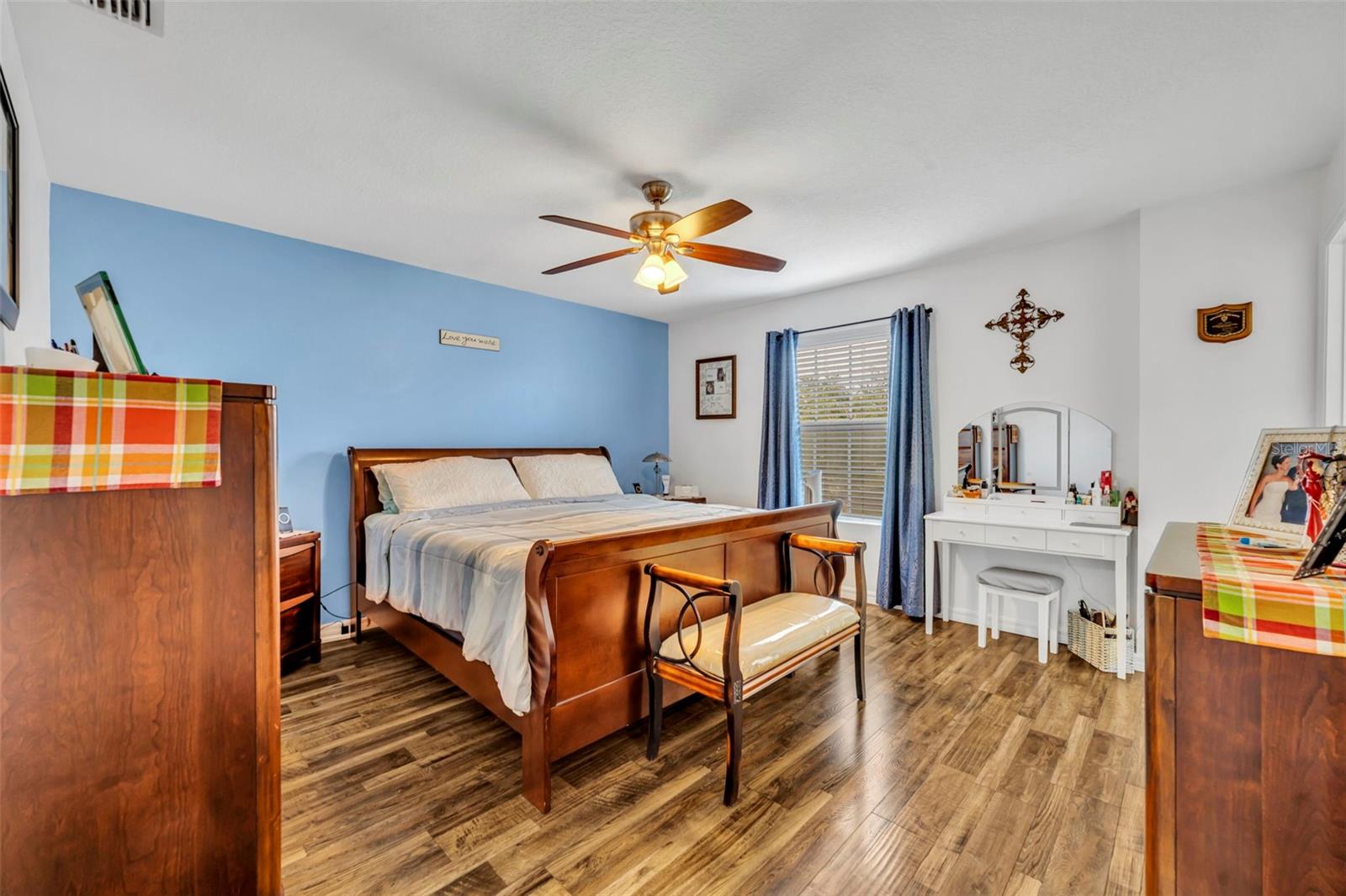 Image 18 of 50 For 1732 Buckeye Falls Way