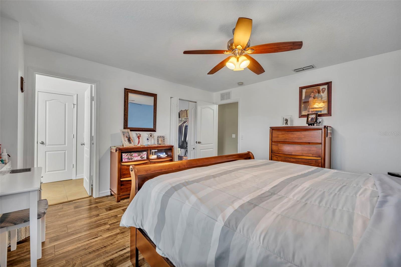 Image 19 of 50 For 1732 Buckeye Falls Way