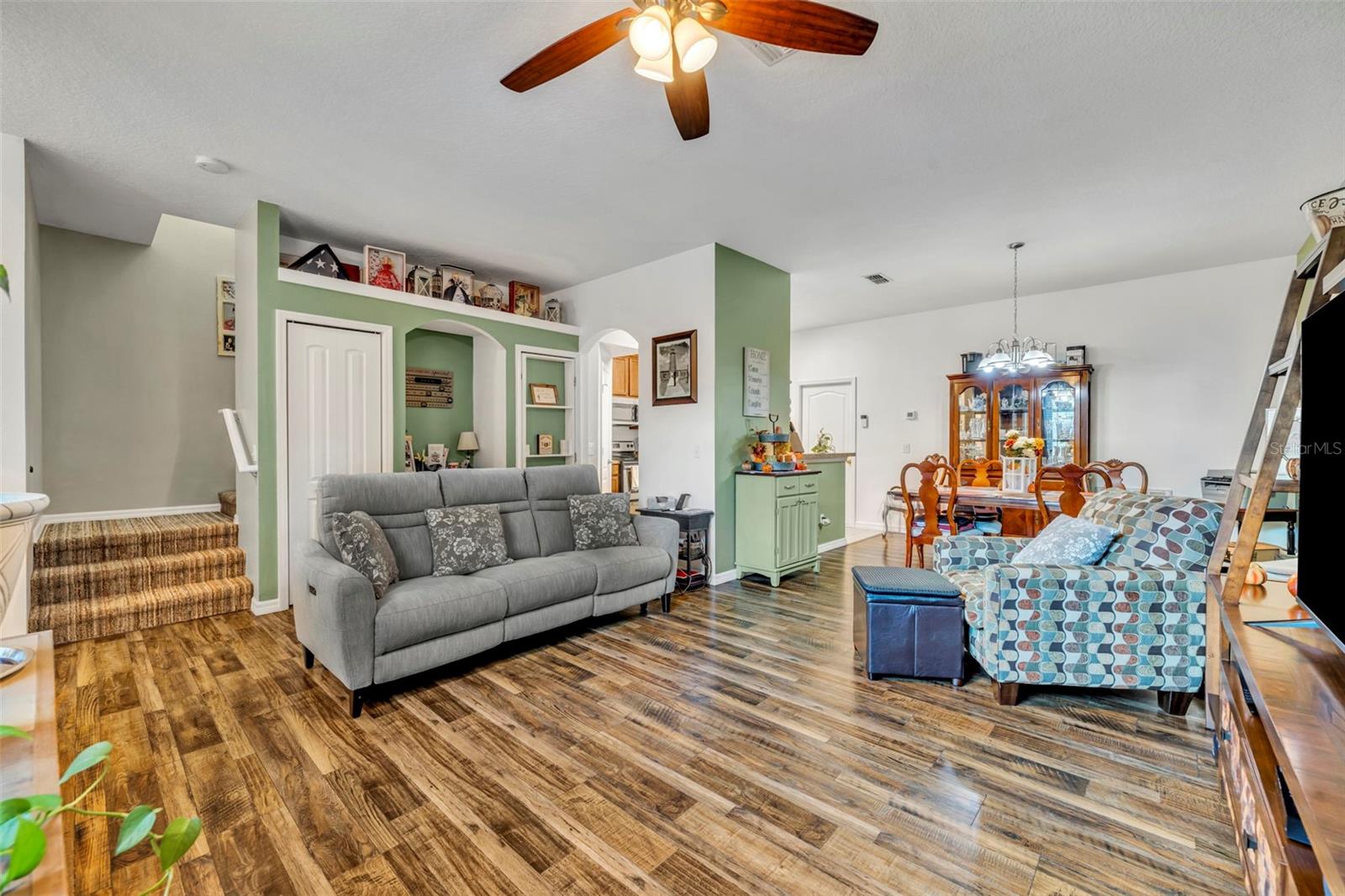 Image 6 of 50 For 1732 Buckeye Falls Way