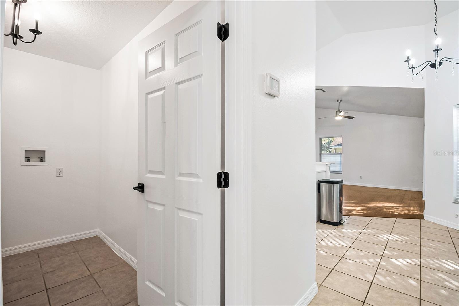 Listing photo id 27 for 2139 Cunard Court