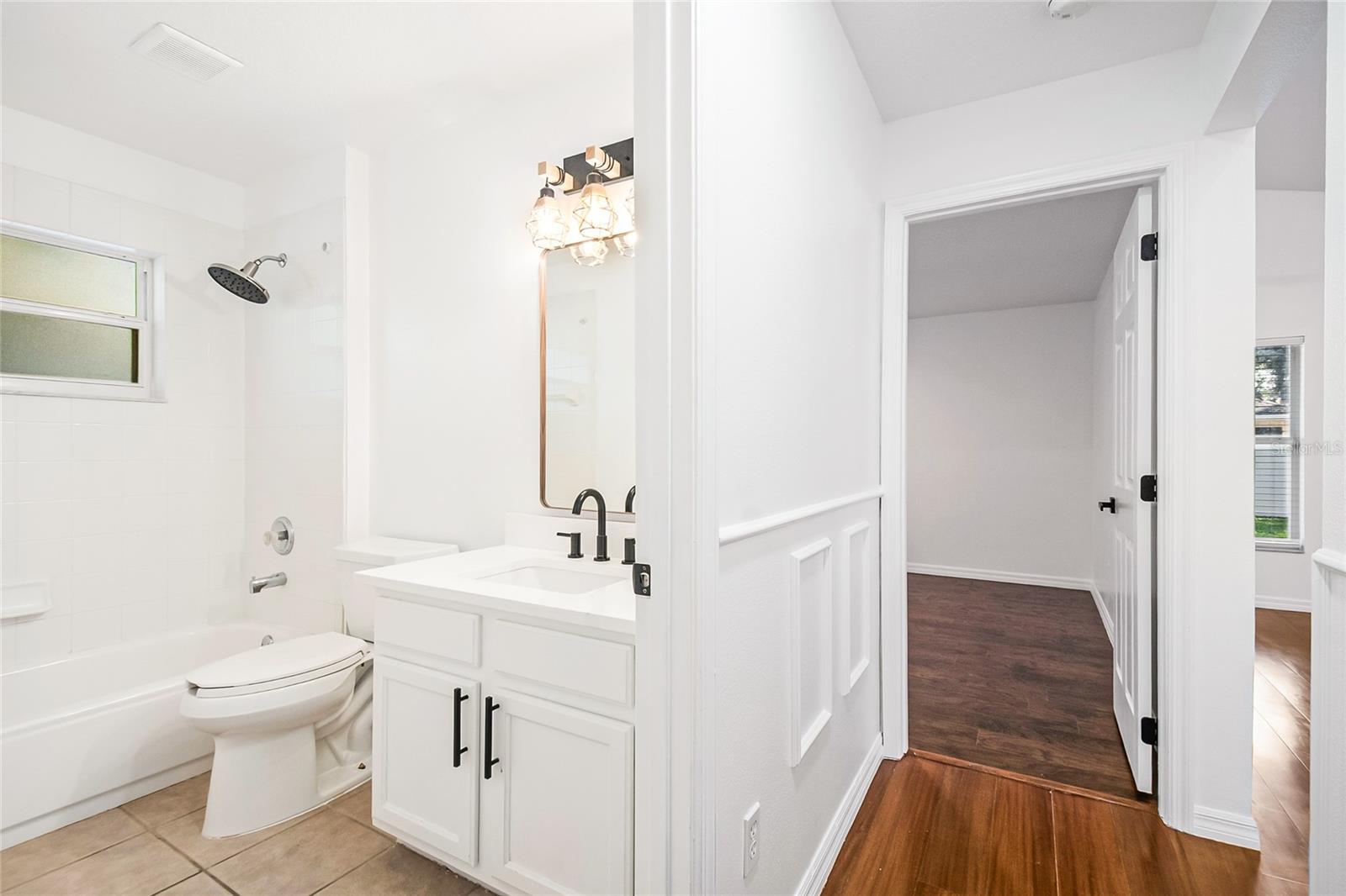 Listing photo id 32 for 2139 Cunard Court