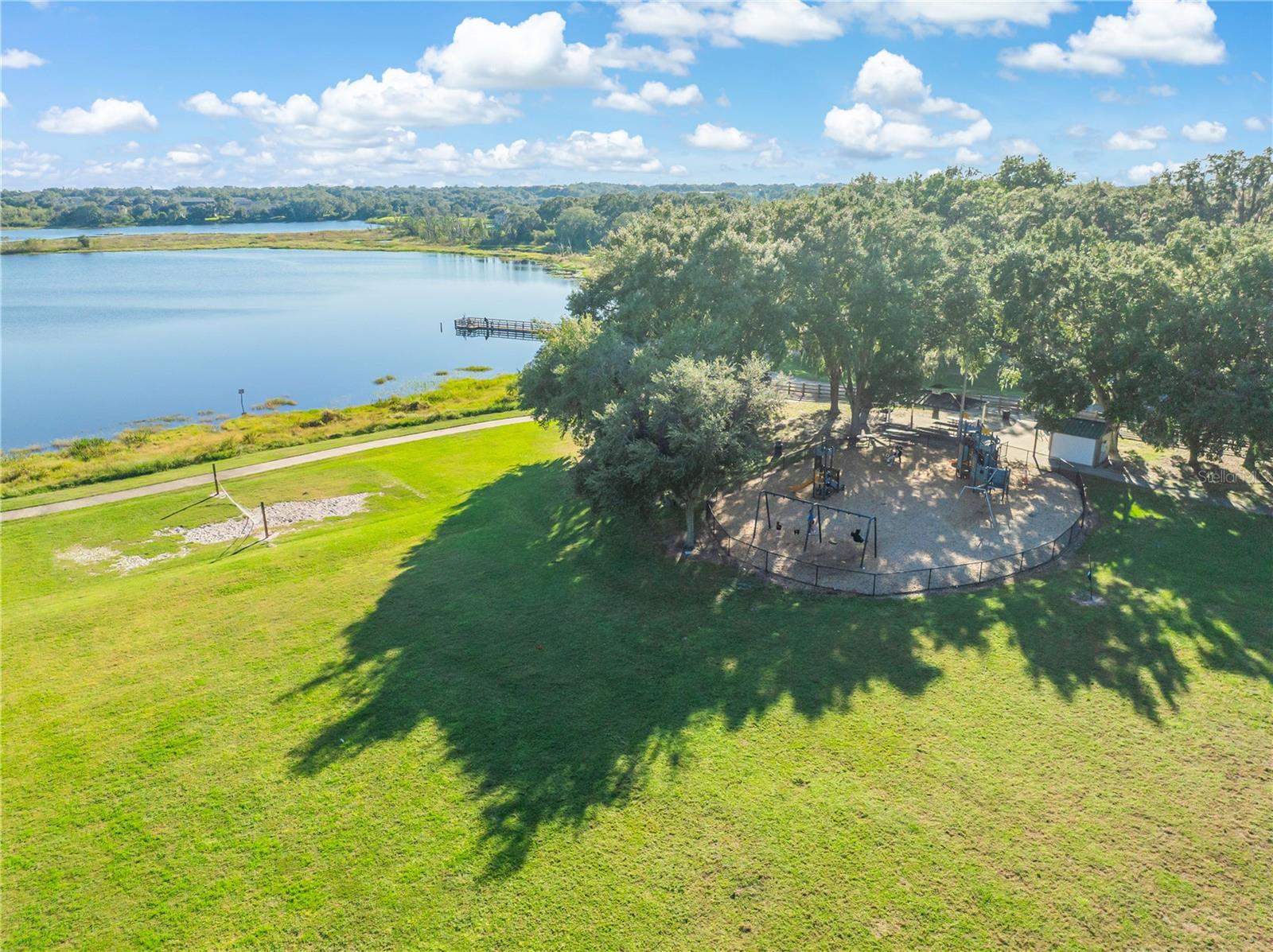 Listing photo id 49 for 2139 Cunard Court