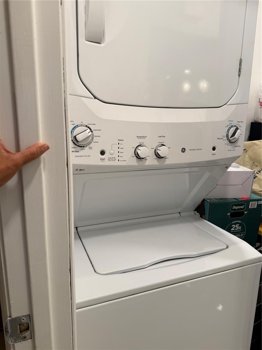 Image 14 of 14 For 1014 Villa Lane 7