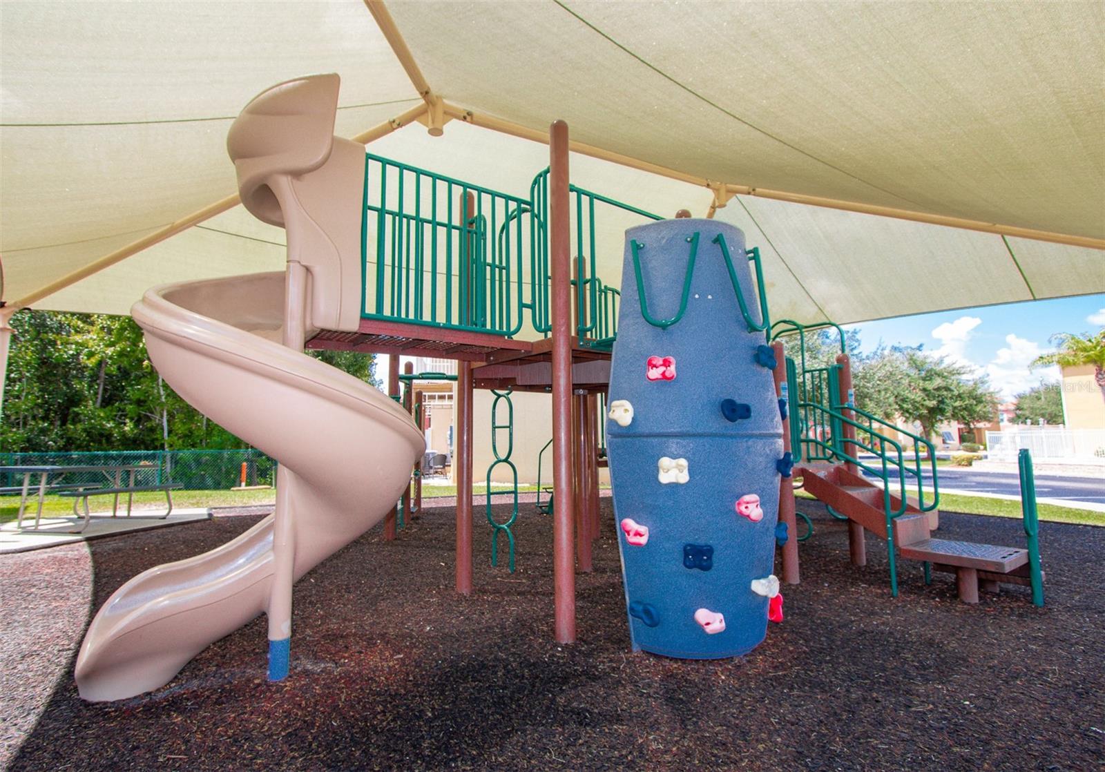 Image 71 of 72 For 1005 Park Club Drive