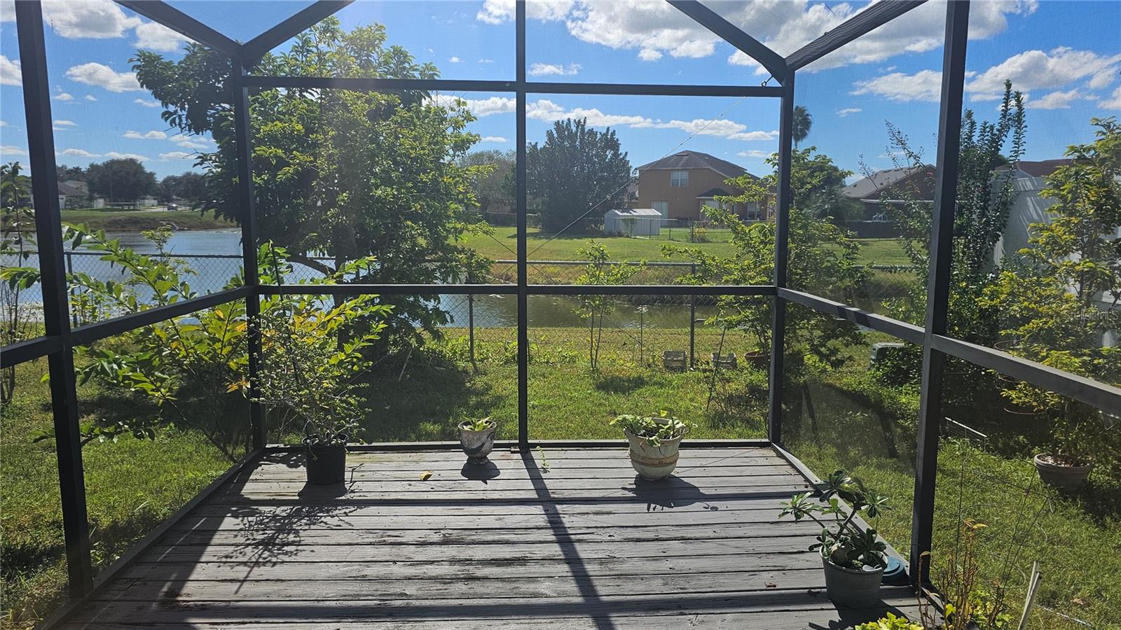 Image 16 of 18 For 9906 Surrey Ridge Road