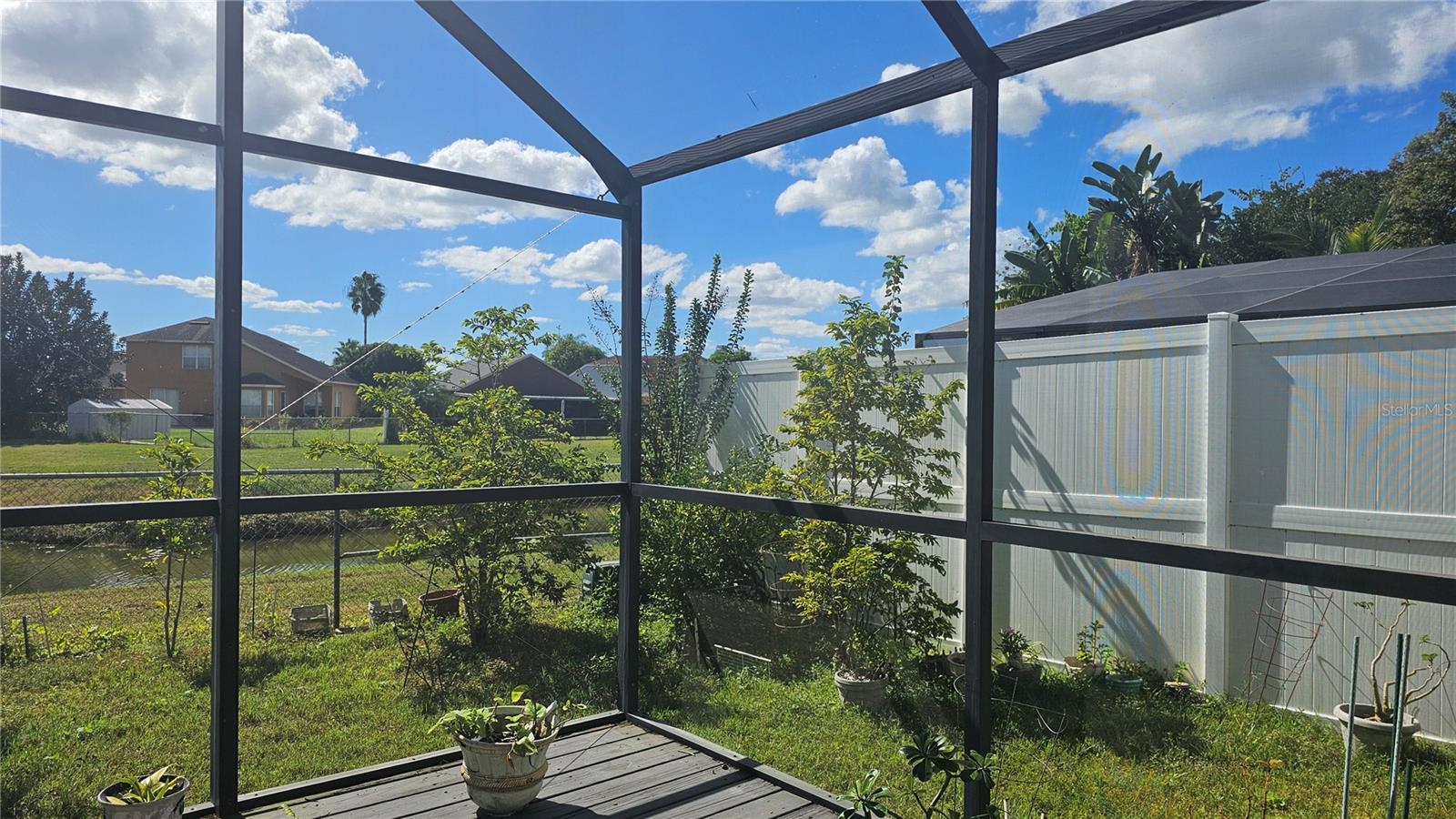 Image 17 of 18 For 9906 Surrey Ridge Road