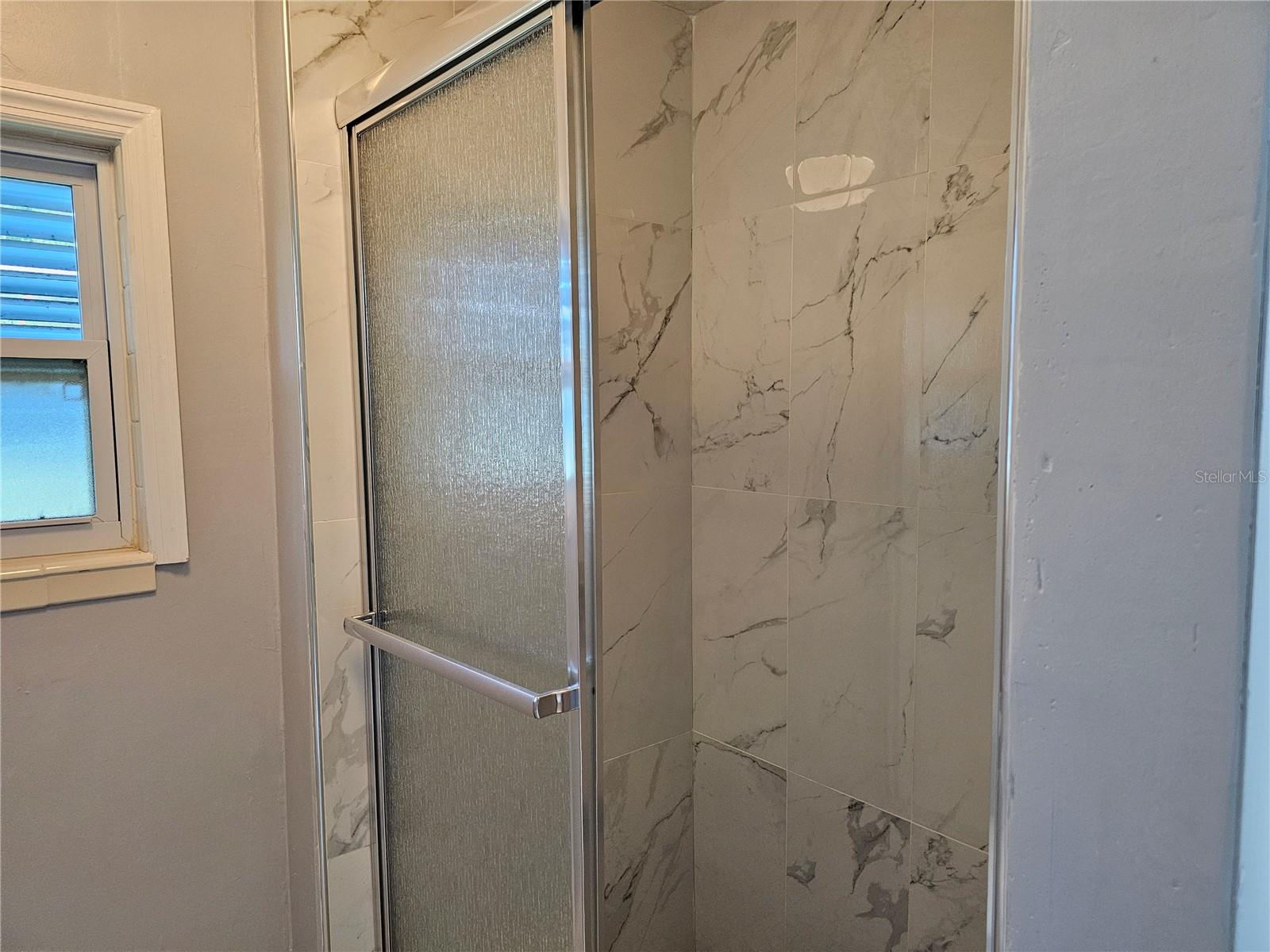 Image 20 of 26 For 354 Ivanhoe Circle