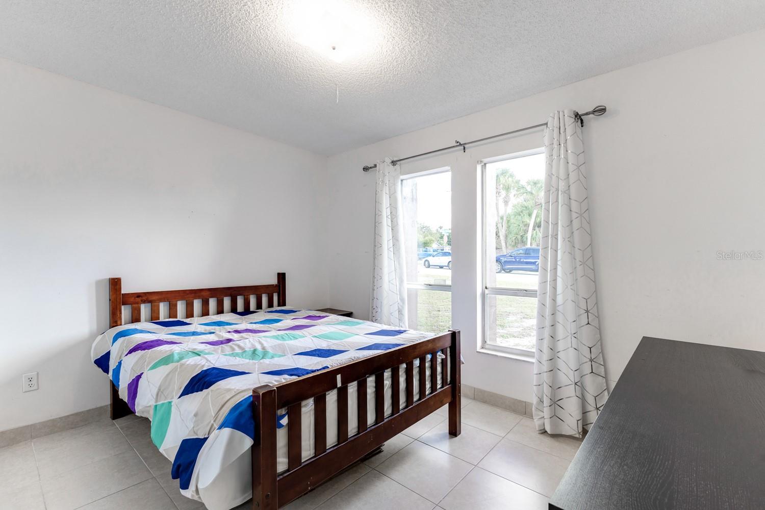 Image 18 of 43 For 7003 Harbor Point Boulevard