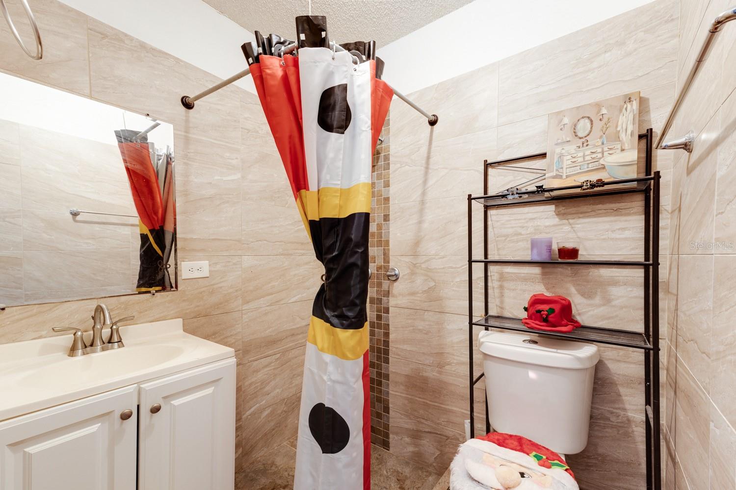 Image 38 of 43 For 7003 Harbor Point Boulevard