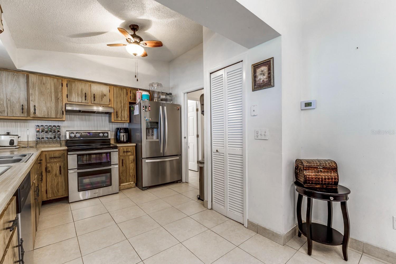 Image 8 of 43 For 7003 Harbor Point Boulevard