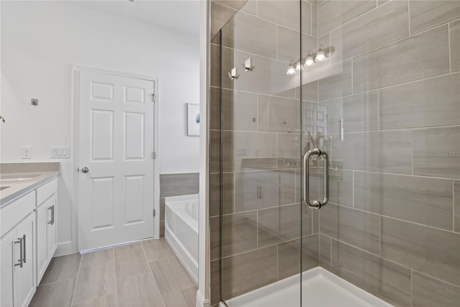 Listing photo id 24 for 7725 Scicli Way