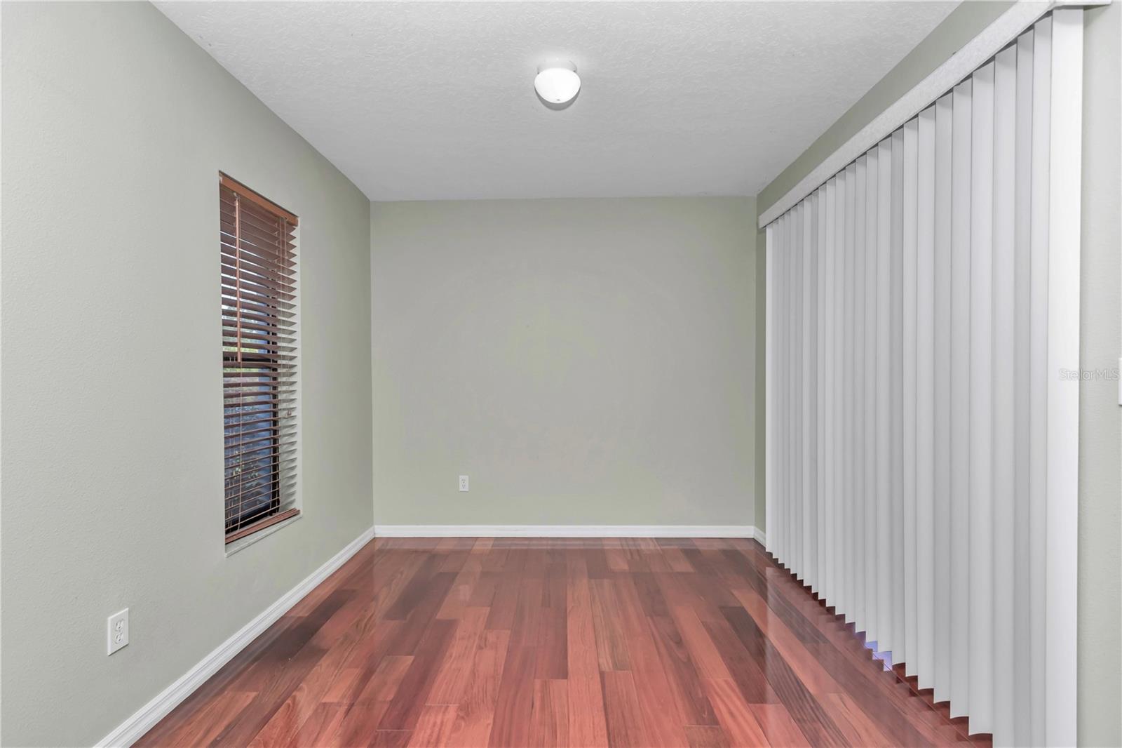 Image 14 of 45 For 4037 40th Street