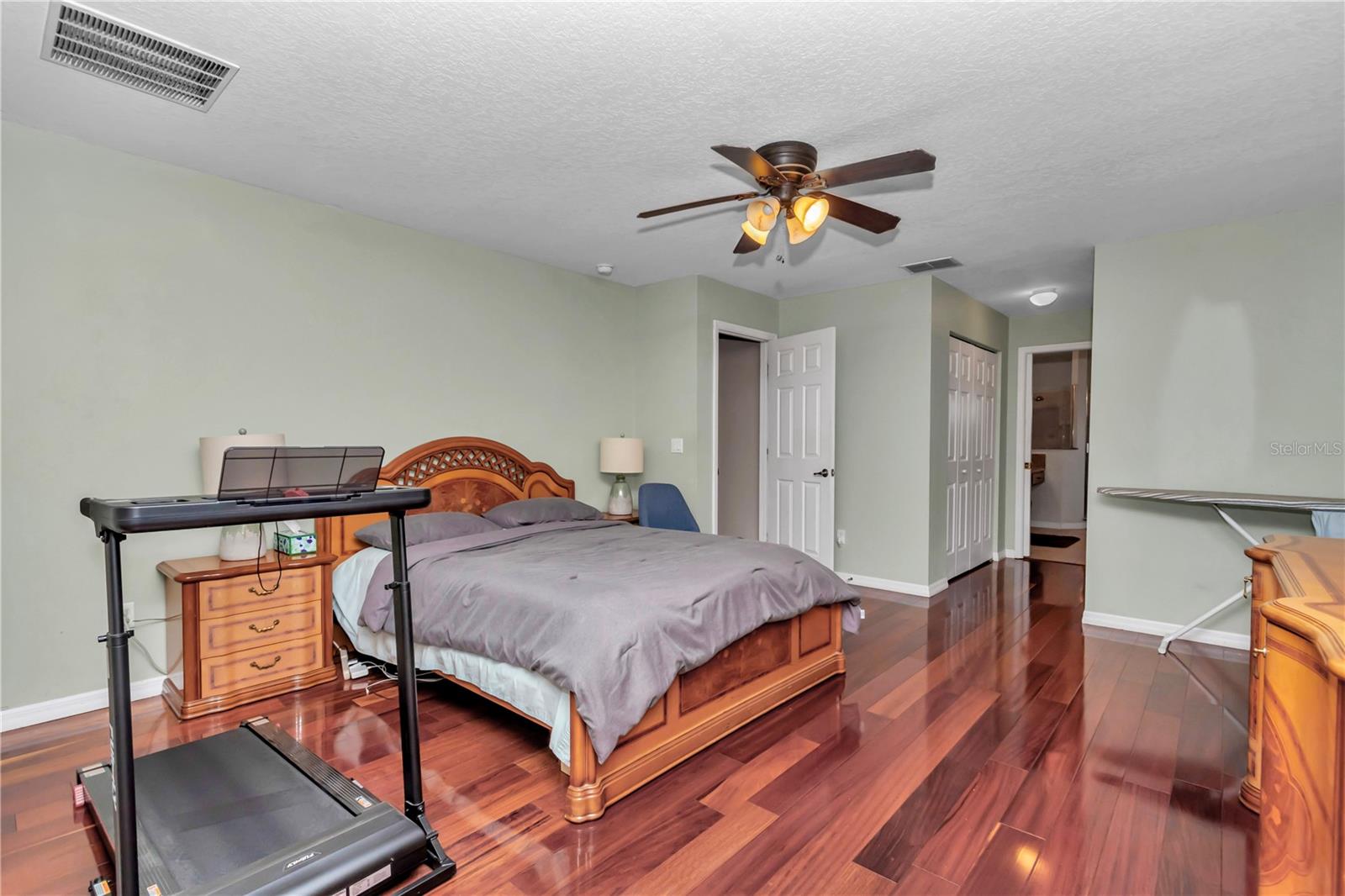 Image 15 of 45 For 4037 40th Street