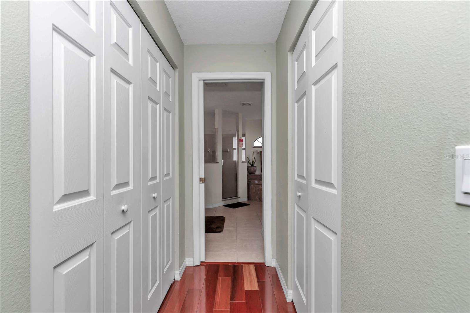 Image 16 of 45 For 4037 40th Street