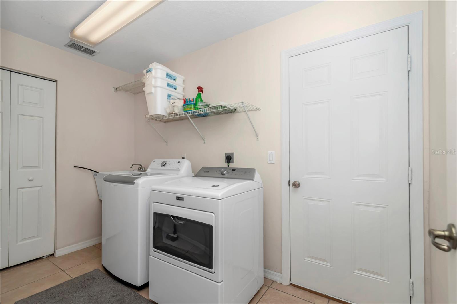 Image 25 of 45 For 4037 40th Street