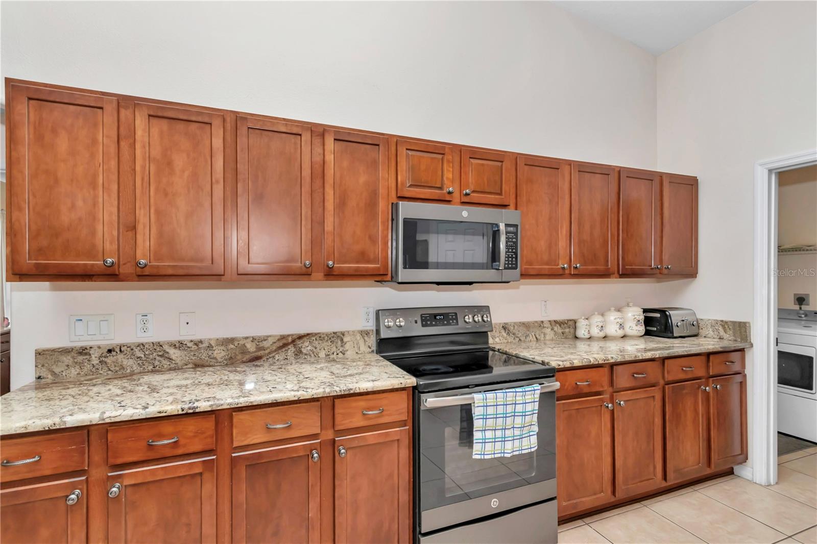 Image 27 of 45 For 4037 40th Street