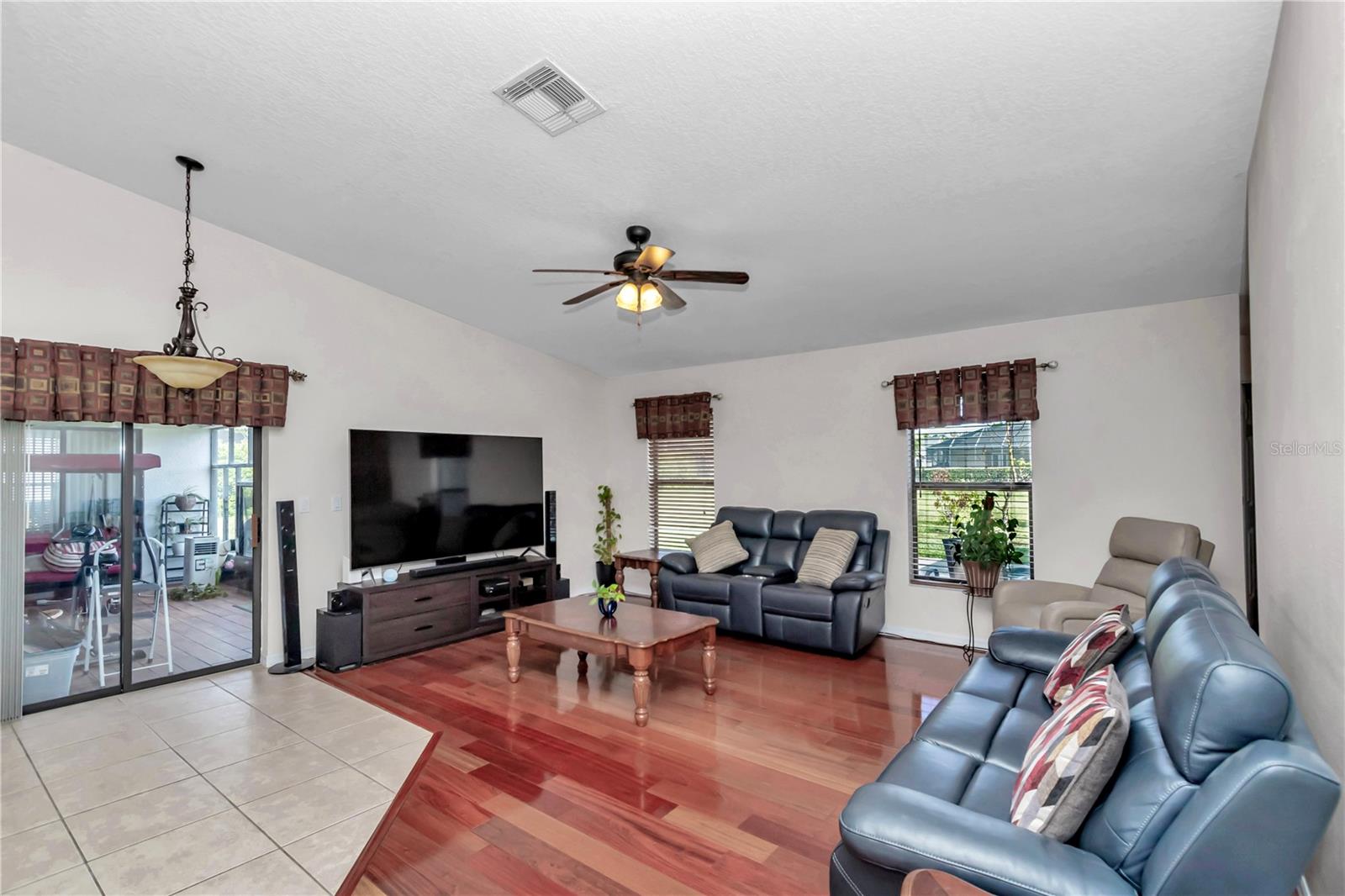 Image 38 of 45 For 4037 40th Street