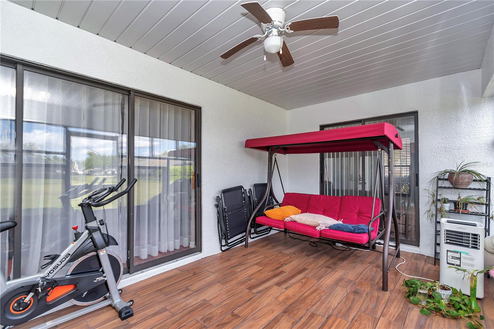 Image 39 of 45 For 4037 40th Street