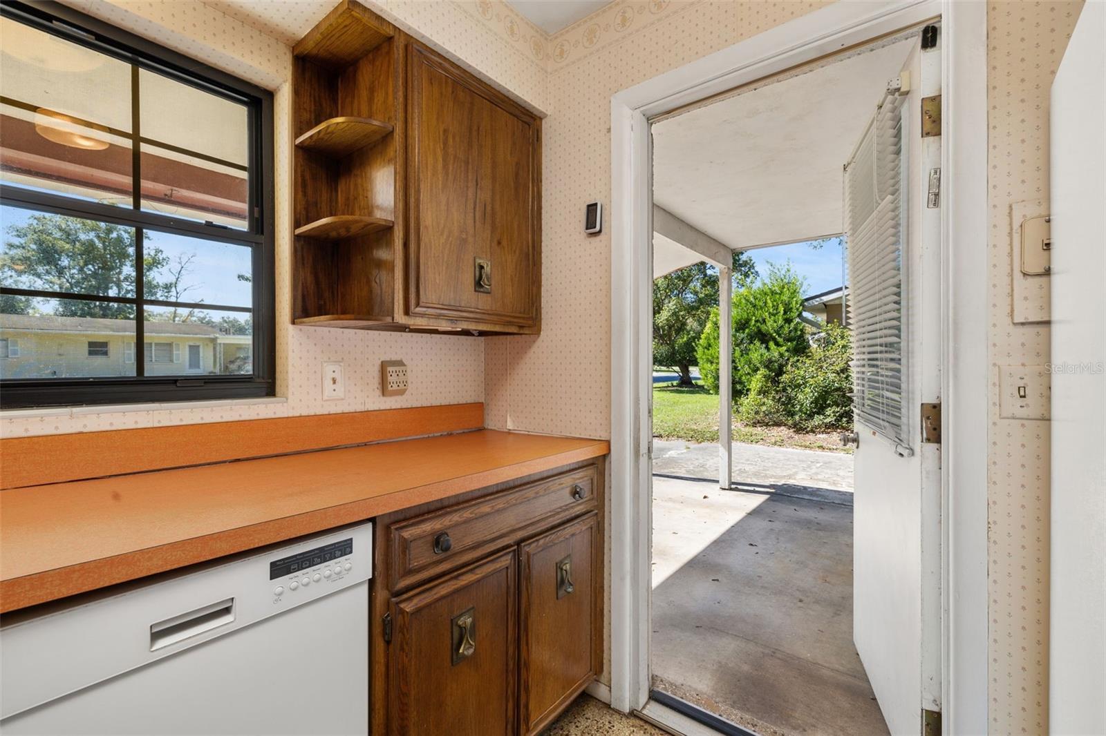 Image 14 of 54 For 191 Northmoor Road