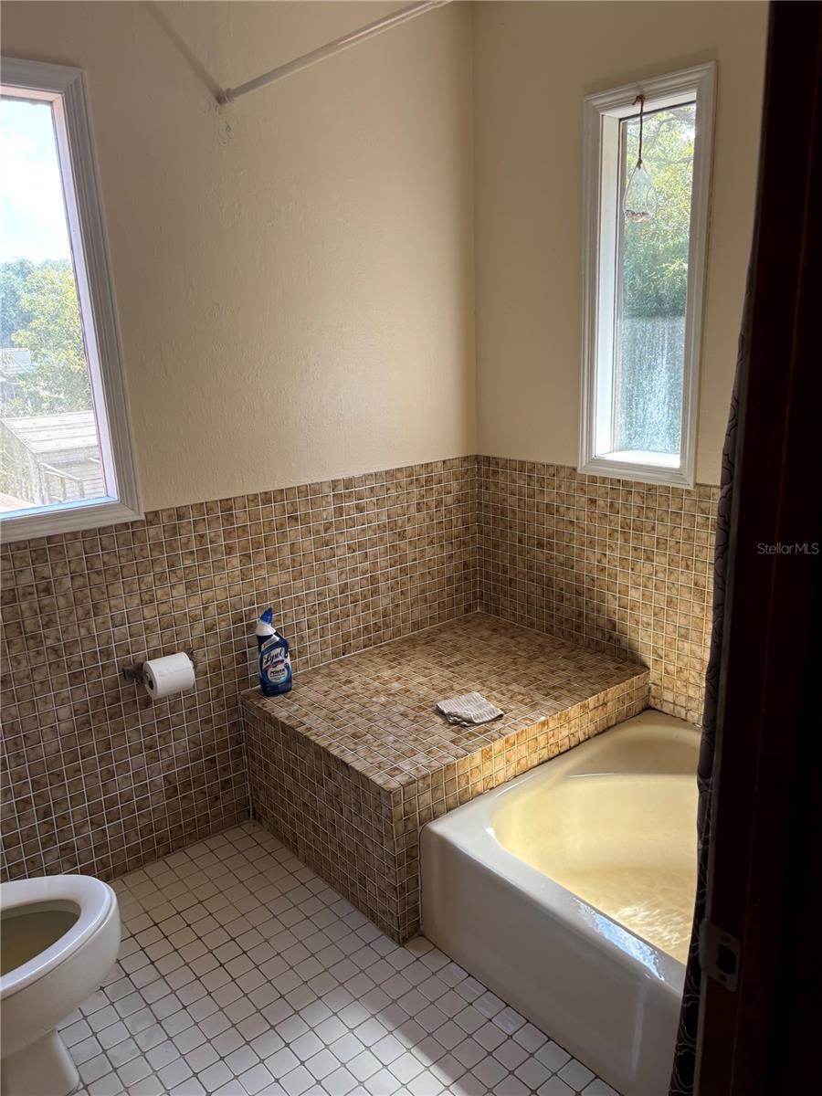 Image 11 of 13 For 10534 Rabbit Drive