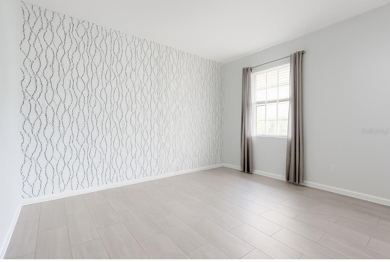 Image 9 of 13 For 5432 New Independence Parkway