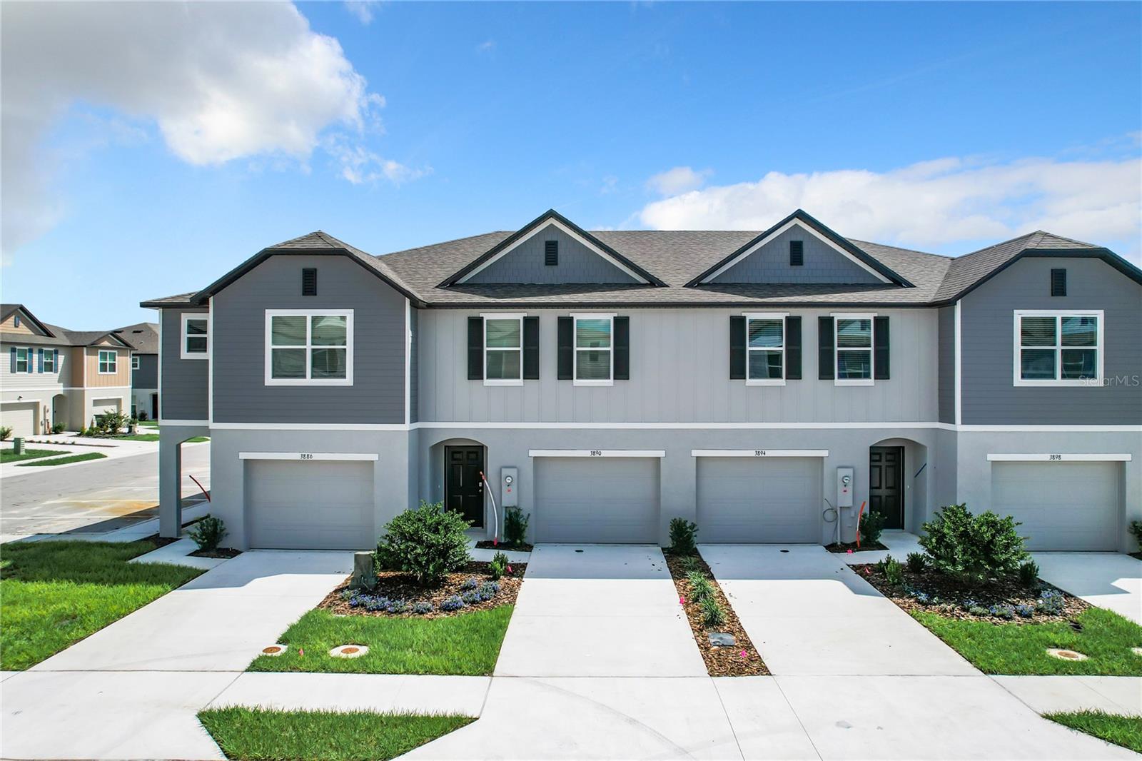 Image 10 of 54 For 3886 Academia Ave